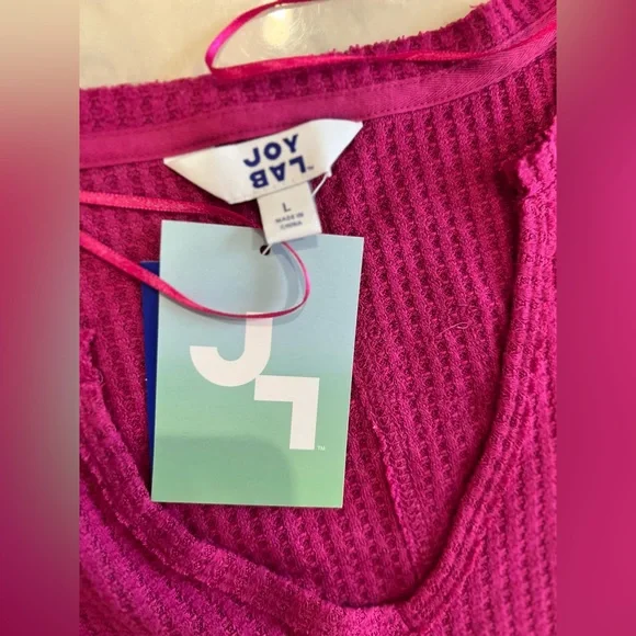 JoyLab, Women’s, Top, Long Sleeve, Waffle Knit, Open Split Neck Shirt. - Picture 4 of 7